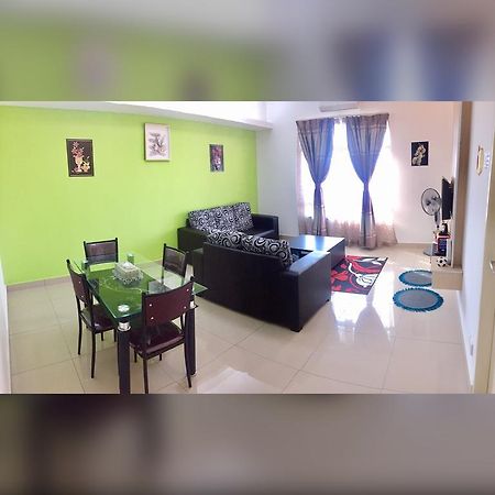 Apartment Wakaf Che Yeh Kota Bharu Exterior photo